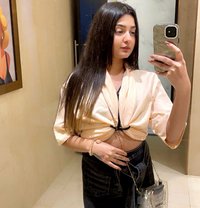 Nikki - puta in Pune