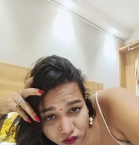 Nikki - Transsexual escort in Pune