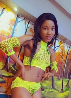 Nikki - puta in Kathmandu Photo 2 of 8