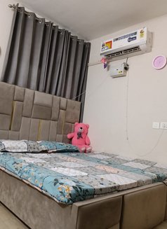 Nikki Independent - masseuse in Chandigarh Photo 15 of 15