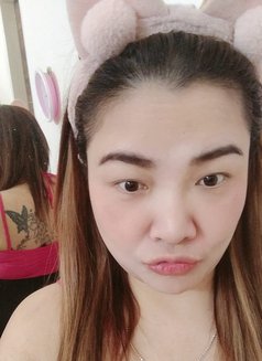 Nikki - Masajista in Chandigarh Photo 7 of 11