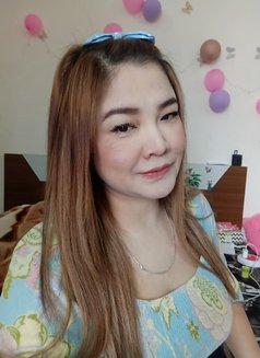 Nikki - masseuse in Chandigarh Photo 4 of 9