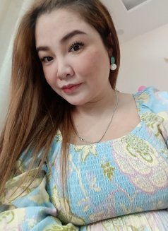 Nikki - masseuse in Chandigarh Photo 6 of 9