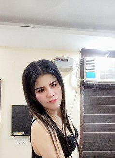Nikki - masseuse in Gurgaon Photo 14 of 16