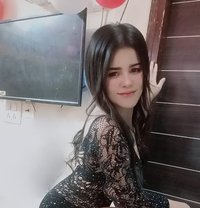 Nikki - masseuse in Gurgaon