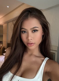 Nikki - escort in Phuket Photo 5 of 7