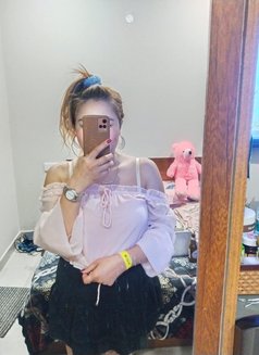 Nikki - masseuse in Chandigarh Photo 13 of 18