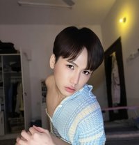 Nikki,69,RIM,massage,Both - Transsexual escort in Al Manama Photo 2 of 9