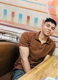 Nikku, Fully experienced full time hard - Male escort in New Delhi Photo 7 of 8