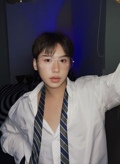 Nikky - Transsexual escort in Muscat Photo 3 of 8