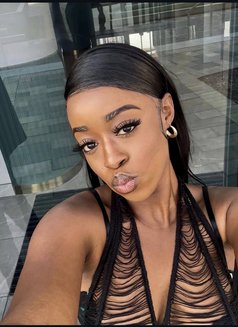 Nikky - escort in Mysore Photo 4 of 8