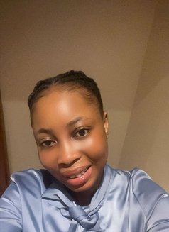 Nikky - Transsexual escort in Bangalore Photo 4 of 5