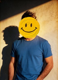 Niko - Male escort in Mumbai Photo 2 of 2