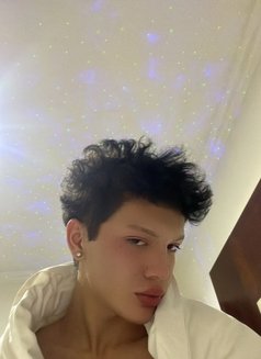 Ariel twink - Male escort in Tashkent Photo 3 of 11