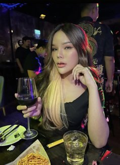 Niko top and bottom (can do party) - Transsexual escort in Bangkok Photo 7 of 8