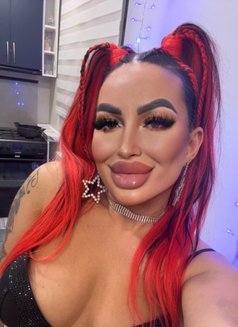 Nikol - puta in Phuket Photo 1 of 10