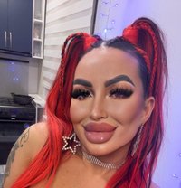 Nikol - puta in Phuket