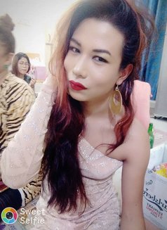 Nikol69 - Transsexual escort in New Delhi Photo 2 of 6