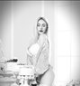 Nikole - escort in Abu Dhabi Photo 2 of 2