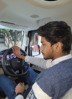 Nikunj Rastogi - Male escort in New Delhi Photo 5 of 6