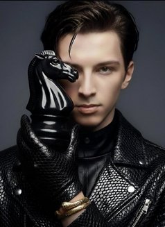 Niky - Acompañantes masculino in Riyadh Photo 6 of 10