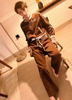 Niky - Acompañantes masculino in Riyadh Photo 8 of 10