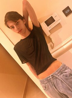 Niky - Male escort in Riyadh Photo 13 of 14