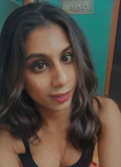 Nila - Acompañantes transexual in Bangalore Photo 2 of 6