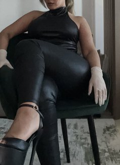 Nila - dominatrix in Dubai Photo 11 of 11