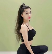 Nila New - puta in Muscat Photo 1 of 6