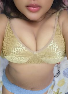 Nila Vcall Available Tamil Girl - escort in Chennai Photo 1 of 8