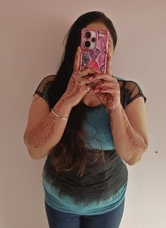 Nilam [ Individual ] Real Meet Webcam - puta in Mumbai Photo 1 of 2