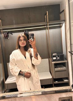 Nilam Real Meet With Genuine Models,24×7 - escort in Noida Photo 3 of 4