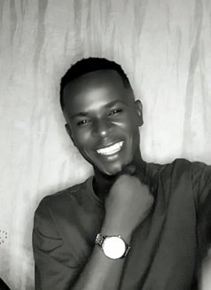 Nilan - Male escort in Nairobi Photo 9 of 16