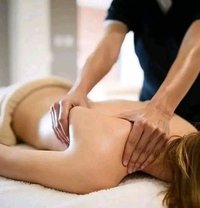 Nilanka - Male escort in Colombo
