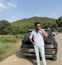 Nilaybhr - Acompañantes masculino in Udaipur