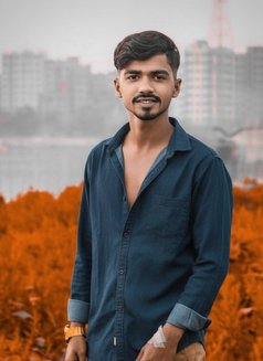 Niloy Ahmed - Male escort in Dhaka Photo 5 of 8