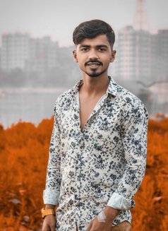 Niloy Ahmed - Male escort in Dhaka Photo 6 of 8