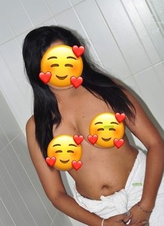 NETHU Cam Service Only - escort in Colombo Photo 3 of 3