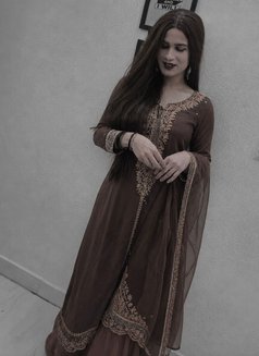 Nilu Doll - Acompañantes transexual in Gurgaon Photo 2 of 3