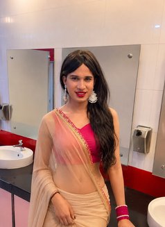 Nilu Doll - Acompañantes transexual in Gurgaon Photo 4 of 6