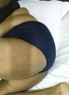 Nilu Horny Milf (Couple Service) - puta in Colombo Photo 11 of 11