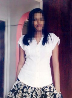 Nima - escort in Colombo Photo 1 of 2