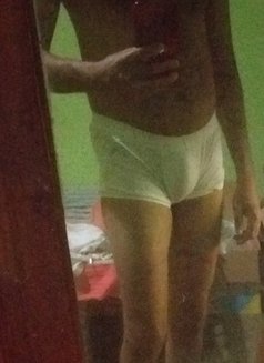 Roshan White Skin Boy (Verified Account) - Male escort in Colombo Photo 3 of 4