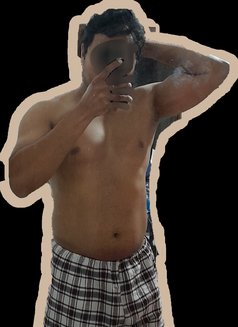 Nimesh - Male escort in Colombo Photo 1 of 4