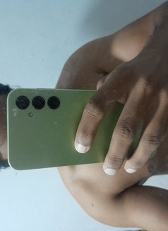 Nimesh - Male escort in Colombo Photo 2 of 4