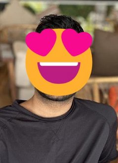 Nimesh - Male escort in Kandy Photo 2 of 3
