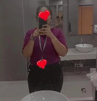 Nimisha Indian Escort in Abu Dhabi - puta in Abu Dhabi