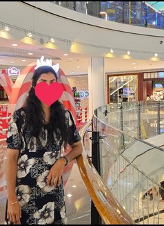 Leena Indian Escort in Abu Dhabi - escort in Abu Dhabi Photo 3 of 3