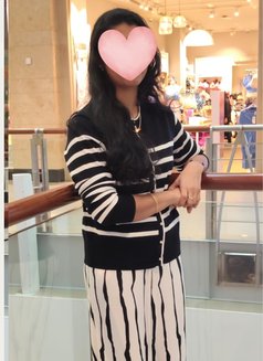 Nimisha Indian Escort - escort in Abu Dhabi Photo 2 of 3